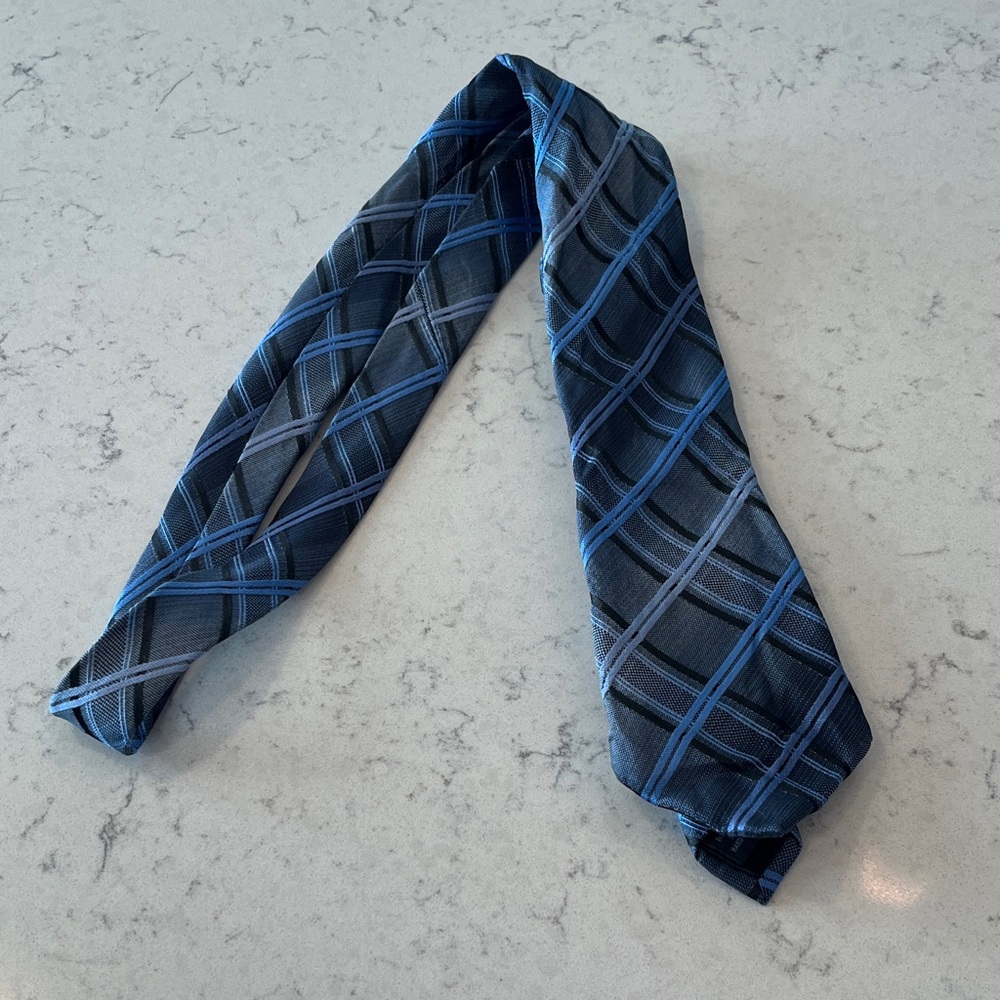 Kenneth Cole Reaction Blue and Black Plaid Tie